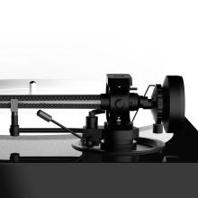 Project X1 B Turntable close-up of the tonearm