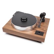 Project Xtension 10 Turntable in walnut